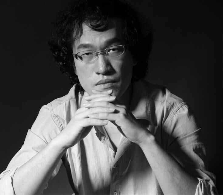 <b>高文宙（执行董事\总监）</b>